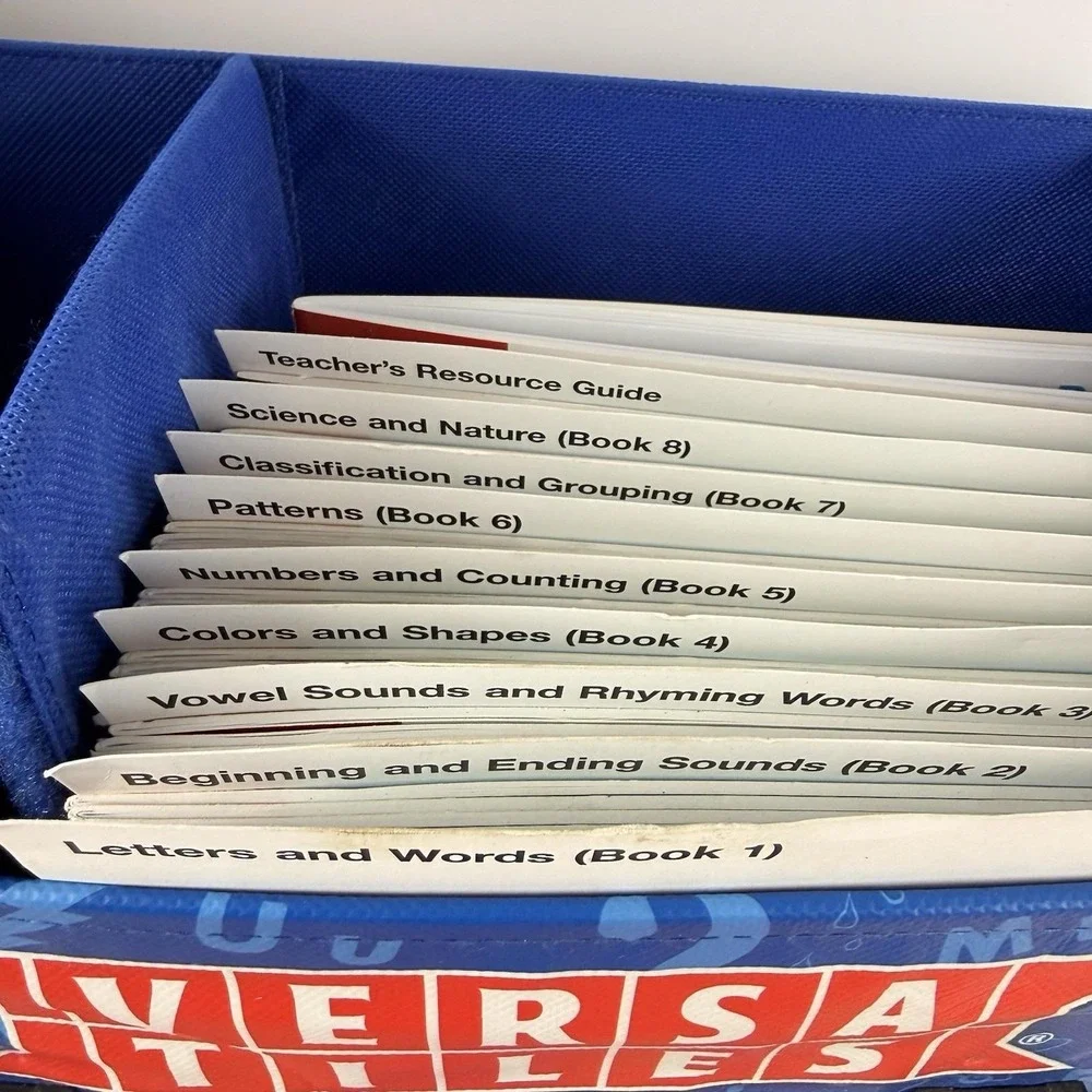 ETA Cuisenaire VersaTiles Kindergarten Math Reading Lab 40 Books 9 Cases Teacher